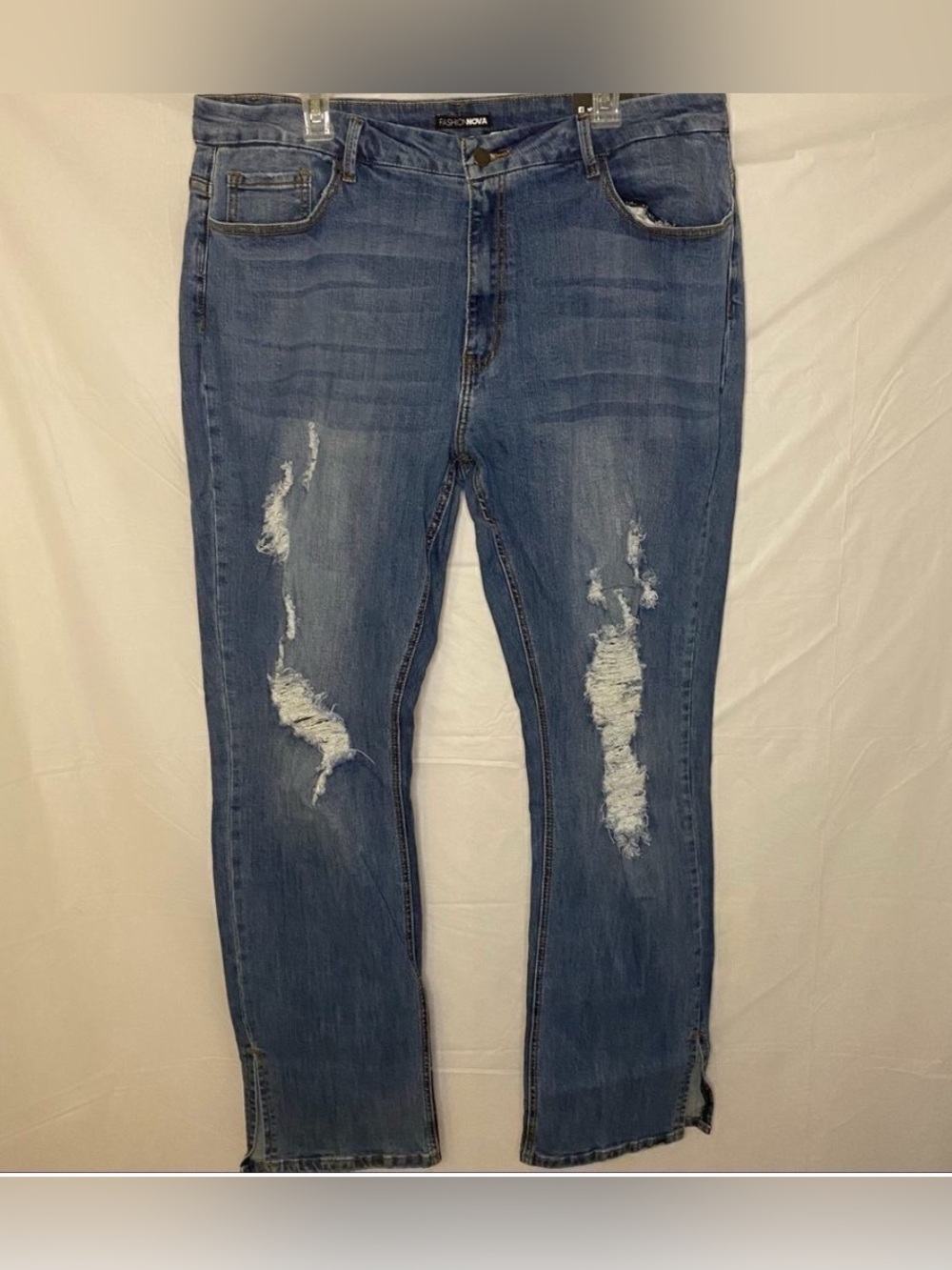 Fashion Nova High Waist Straight
Leg Jeans Size 20Plus